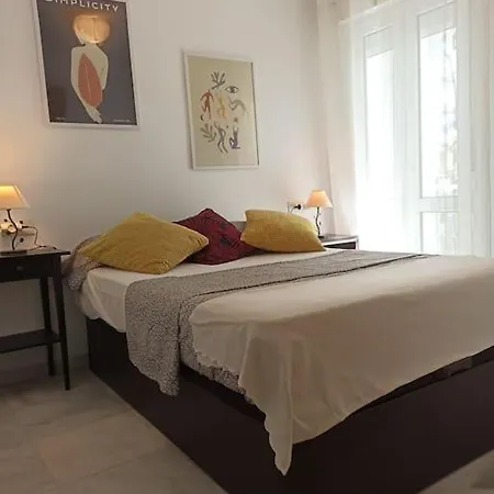 Bonito Apartamento En Centro Malaga