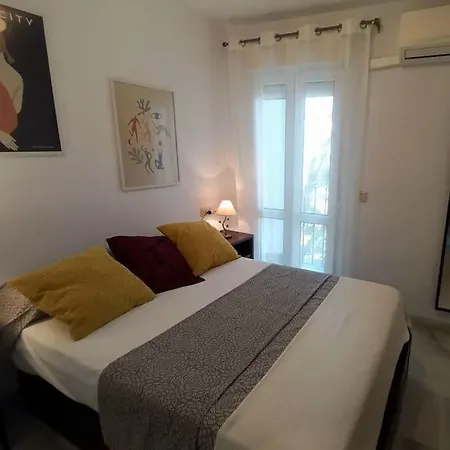 Bonito Apartamento En Centro Apartment *